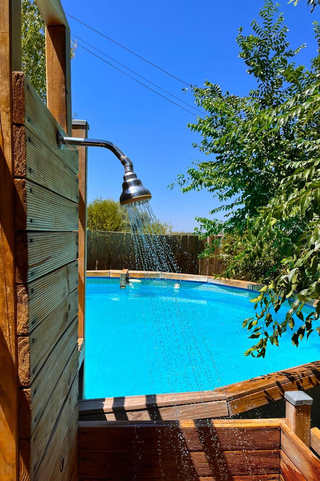 Fee4Me Cabin With Pool And Garden San Martín de la Vega Dış mekan fotoğraf